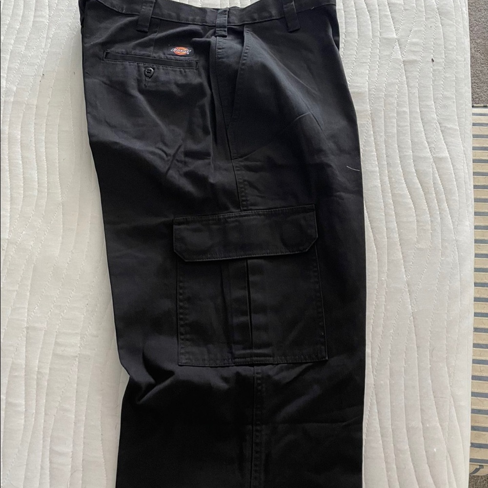 4 black cargo pants